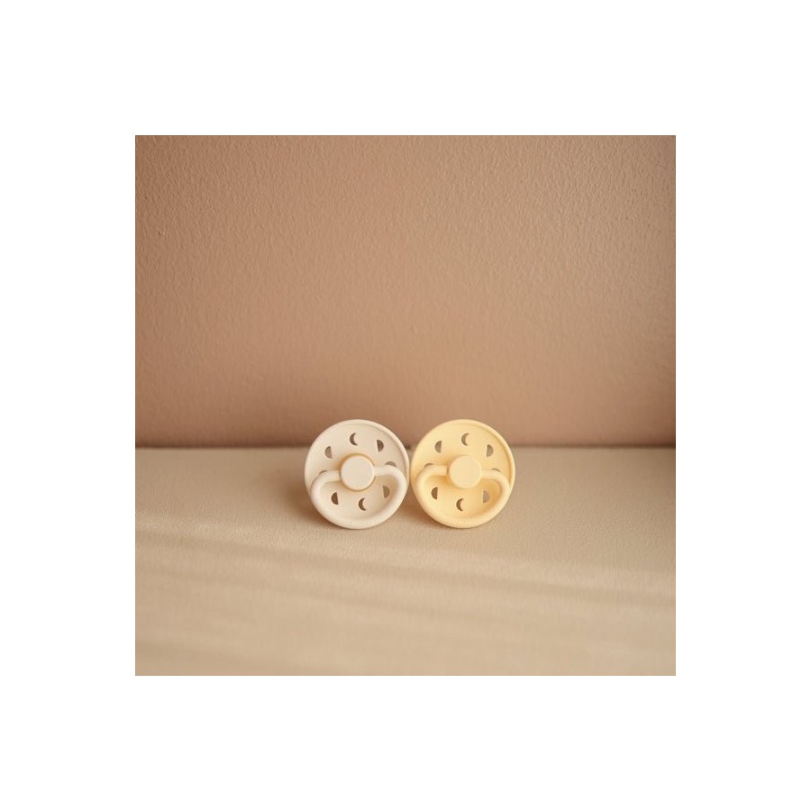 FRIGG Moon pacifier | Cream