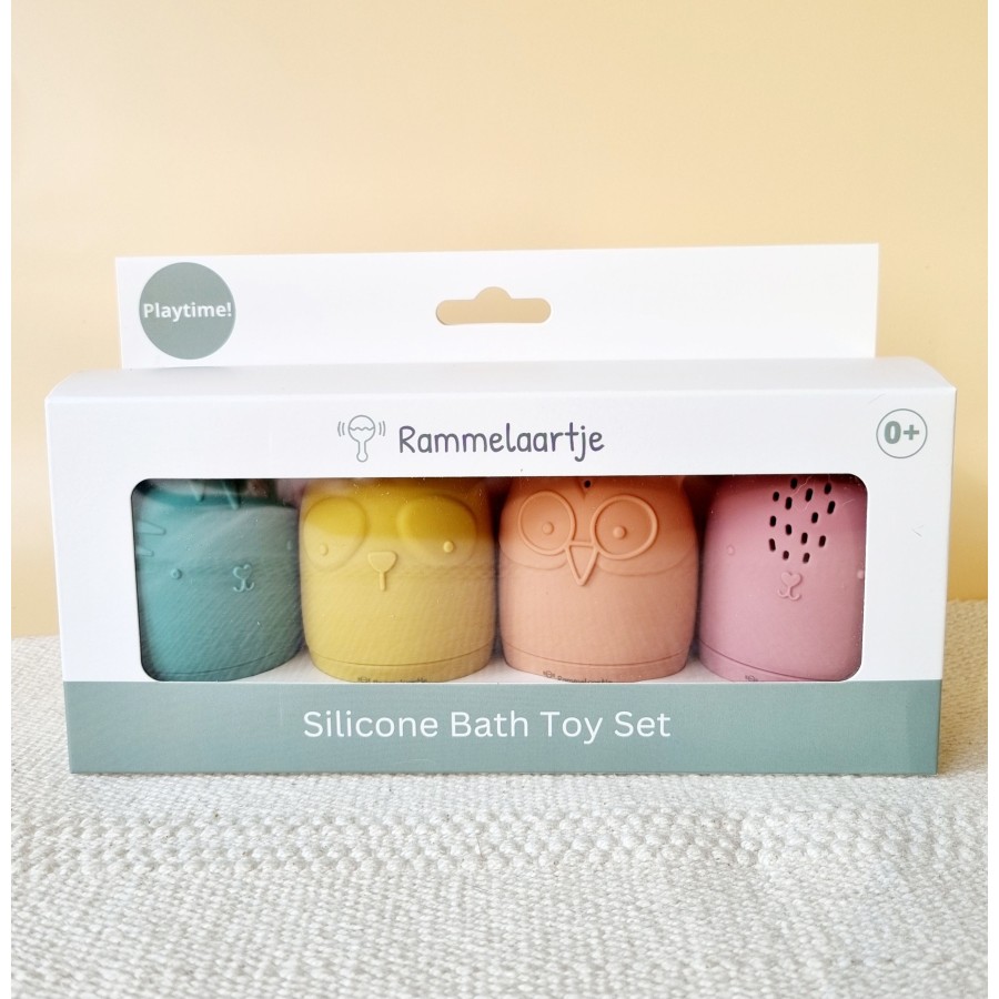 Set of 4 silicone bath toys