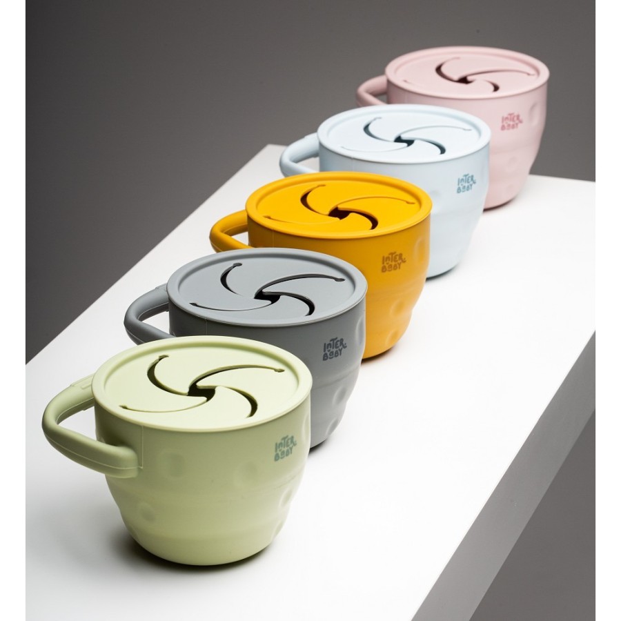 Silicone Snack Holder | Earth Ocher