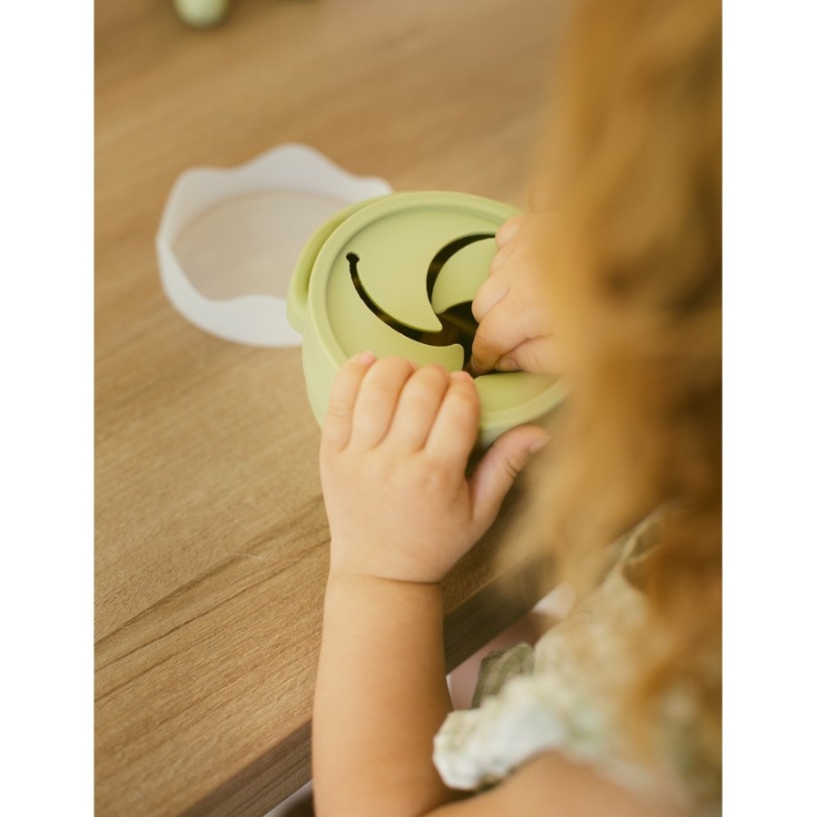 Silicone Snack Holder | Olive Green