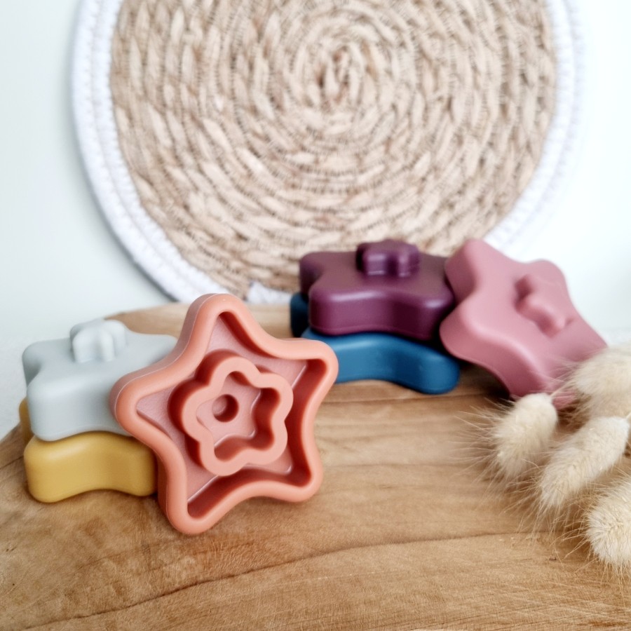 Silicone Stacking Tower Star | Earth